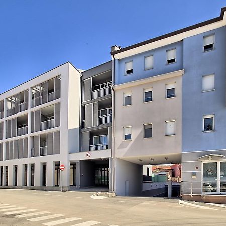 Summertime House With Apartment Umag Eksteriør bilde